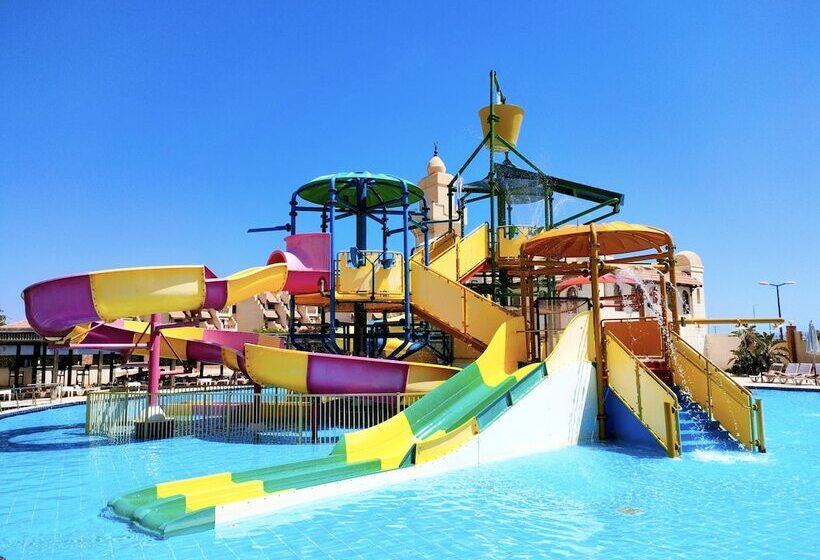هتل Marseilia Aqua Park Alam Al Roum