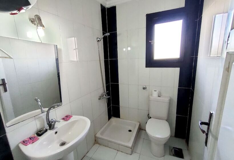 هتل Marseilia Aqua Park Alam Al Roum