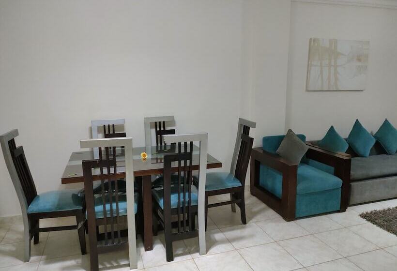 هتل Marseilia Aqua Park Alam Al Roum