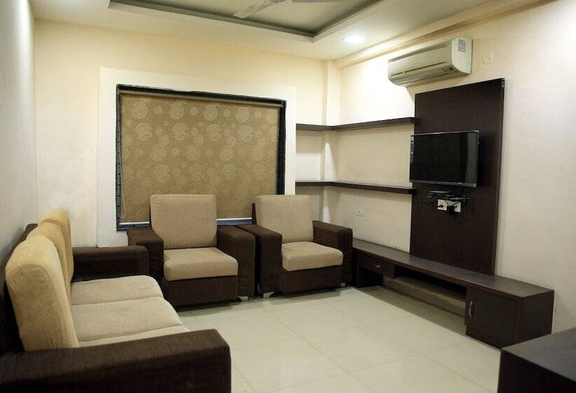 Отель Shri Ramkrishna Baag