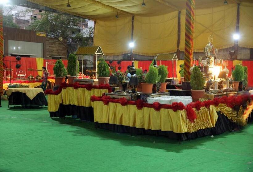 Отель Shri Ramkrishna Baag