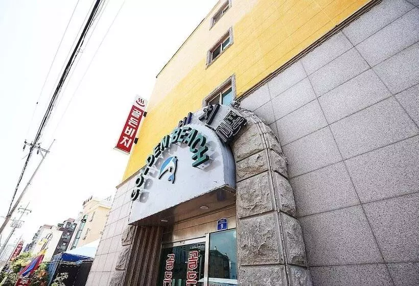 مُتل Boryeong Golden Beach