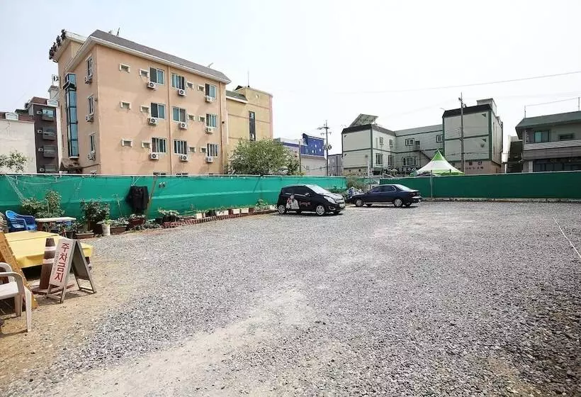 مُتل Boryeong Golden Beach