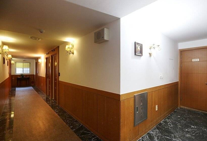 Motel Cheonan Hotel Luis