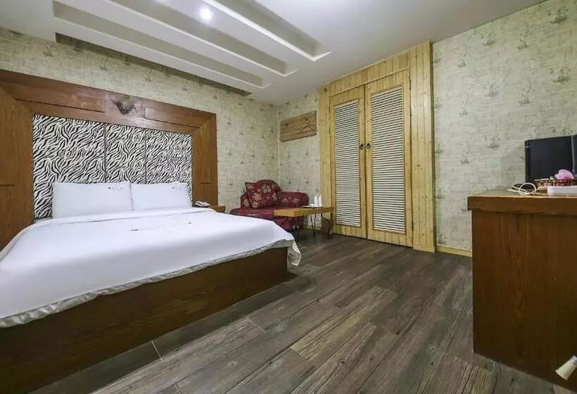 مُتل Cheongju Ochang Memory Stay