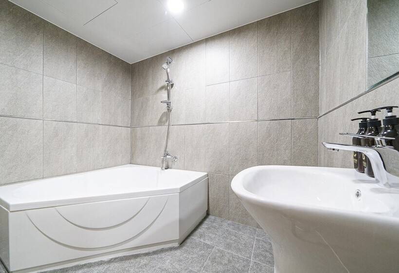 Motel Cheongju Ochang Memory Stay