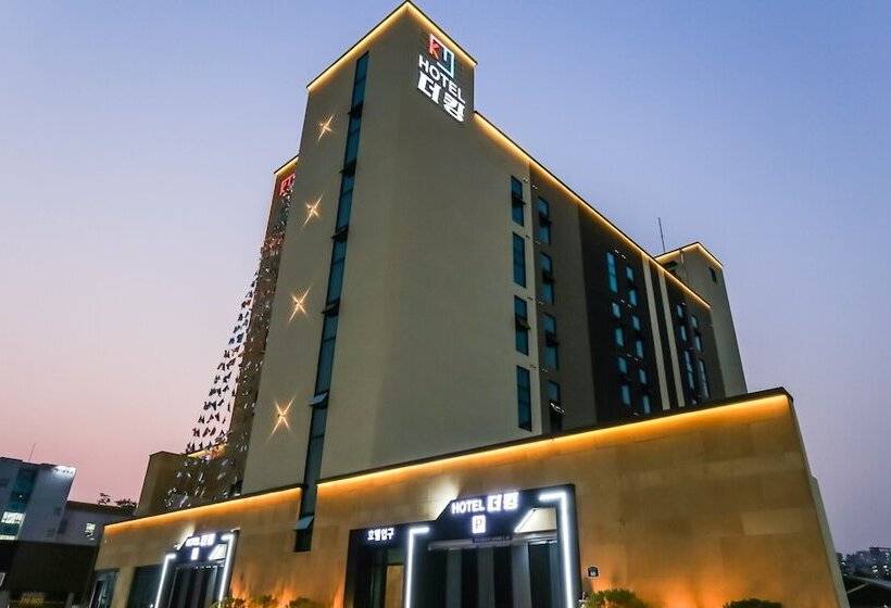 Motel Cheongju The King