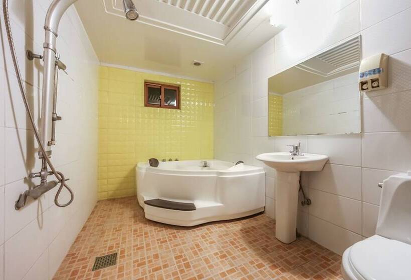 모텔 Daegu Dongchon Hill