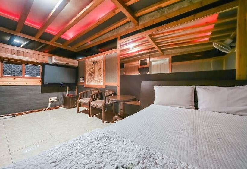 모텔 Daegu Dongchon Hill