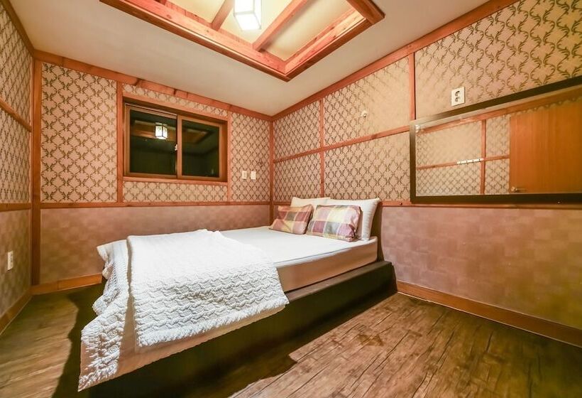 모텔 Daegu Dongchon Hill