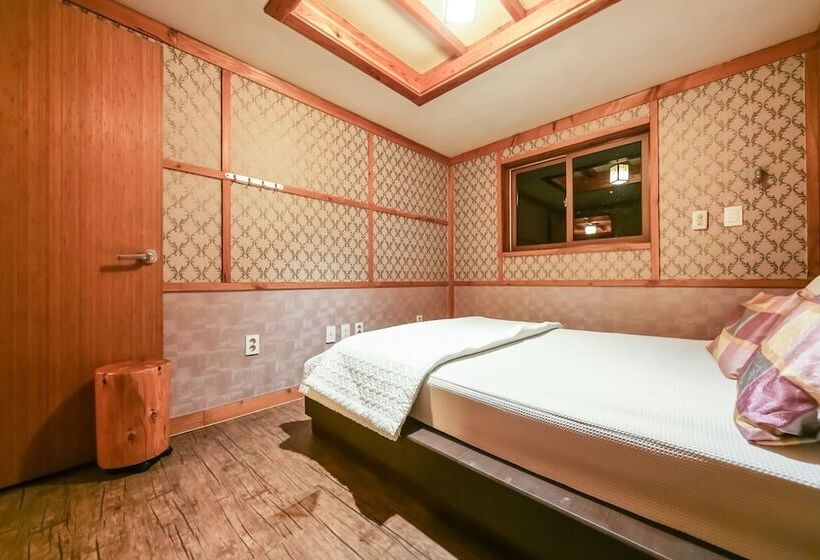 모텔 Daegu Dongchon Hill