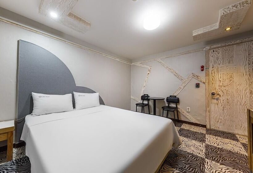 汽车旅馆  Daejeon Daesa Lake