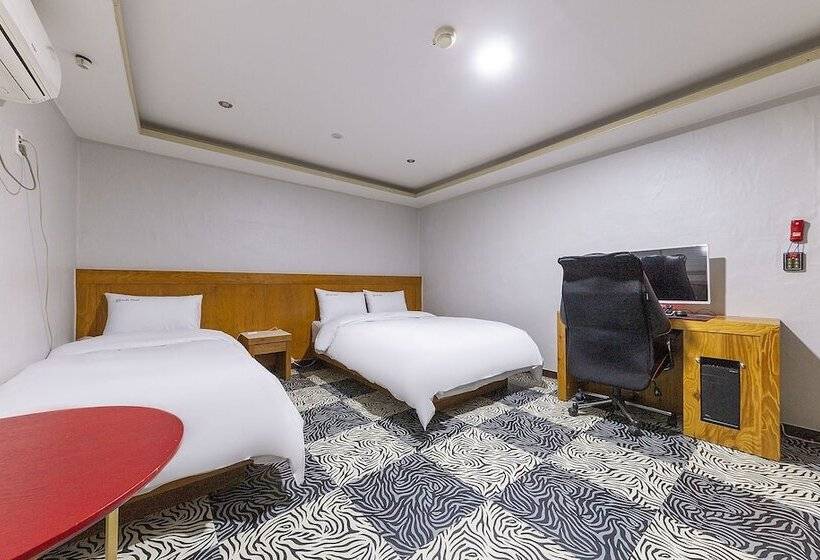 汽车旅馆  Daejeon Daesa Lake