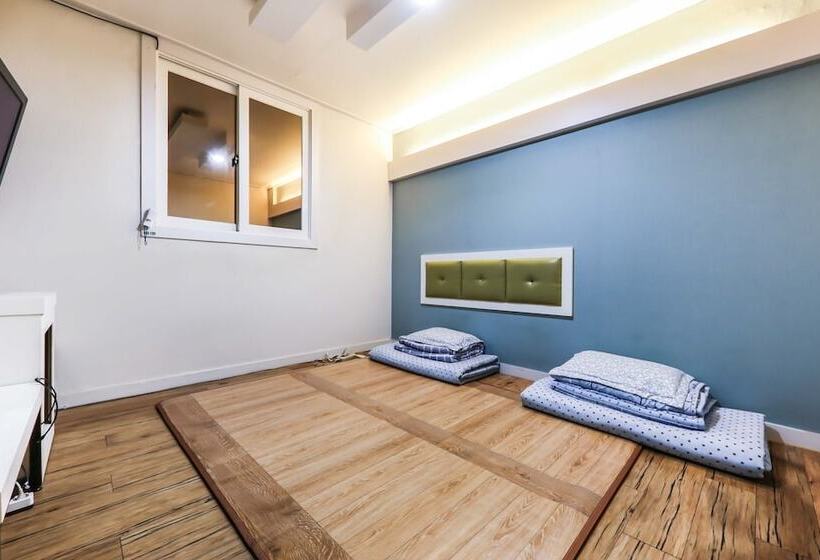 Motel Eumseong Cello