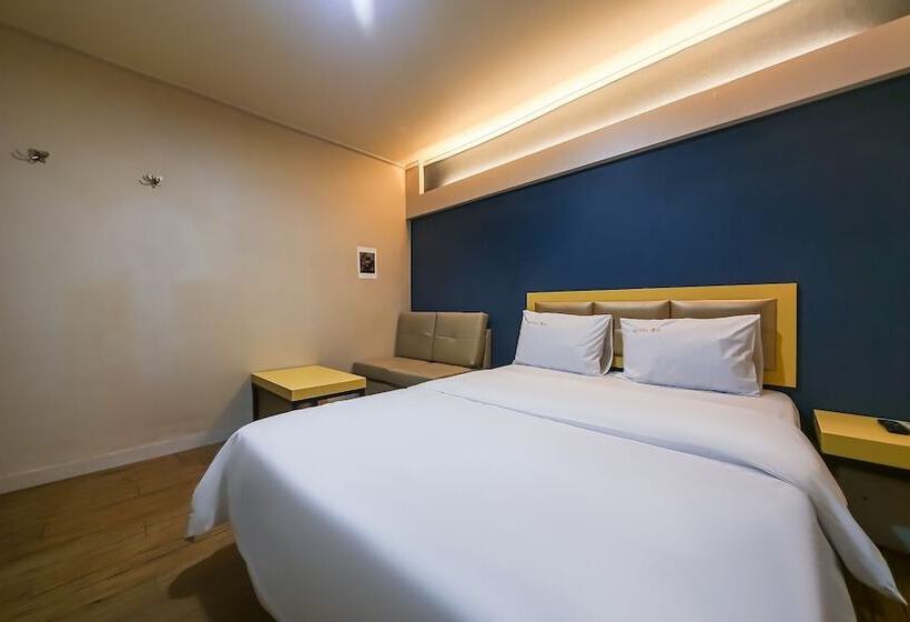 Motel Eumseong Cello