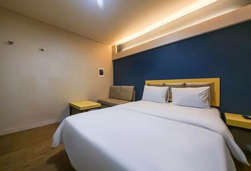 モーテル Eumseong Cello