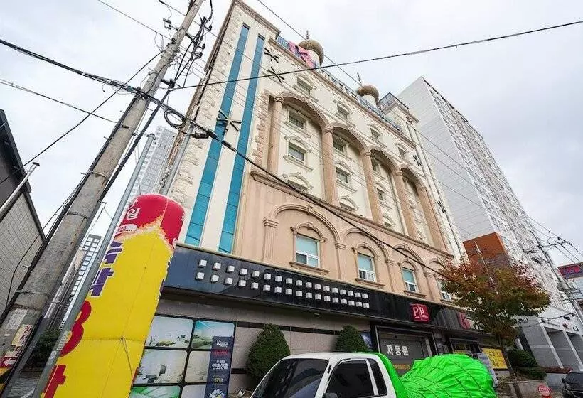 Motelli Gwangju Cheomdan K