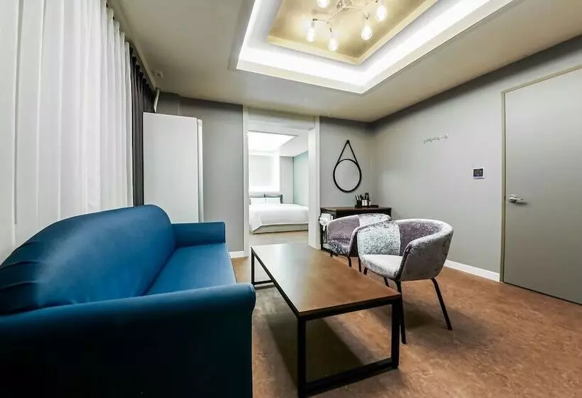 モーテル Gwangju Sangmu Hotel Seattle
