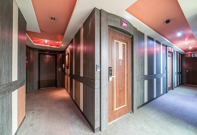 فندق على الطريق Jebudo Seuwitel