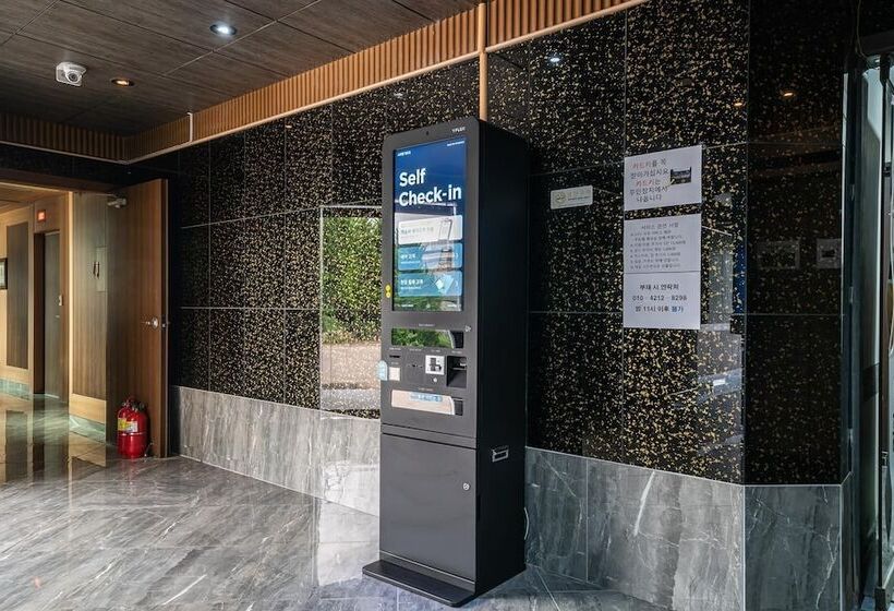 فندق على الطريق Jebudo Seuwitel