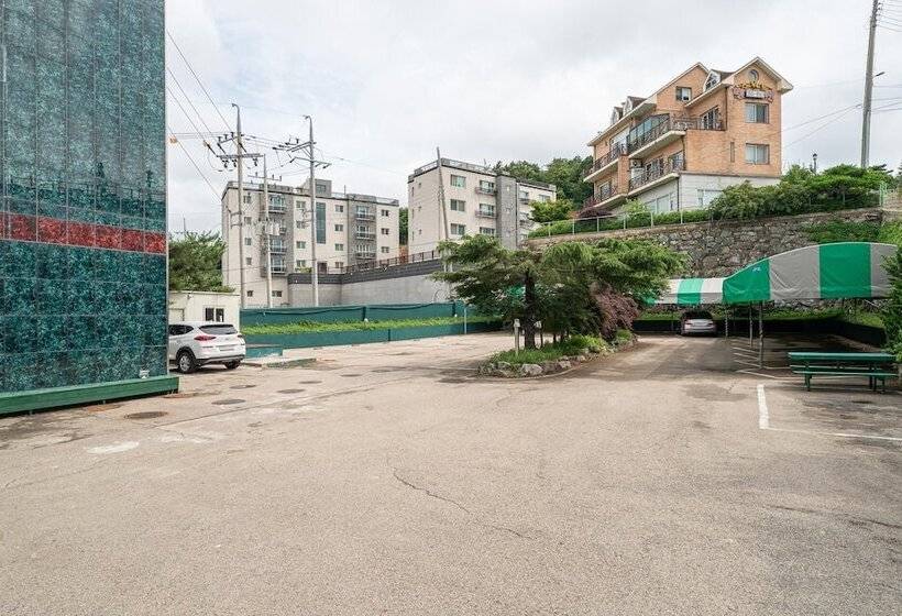 فندق على الطريق Jebudo Seuwitel