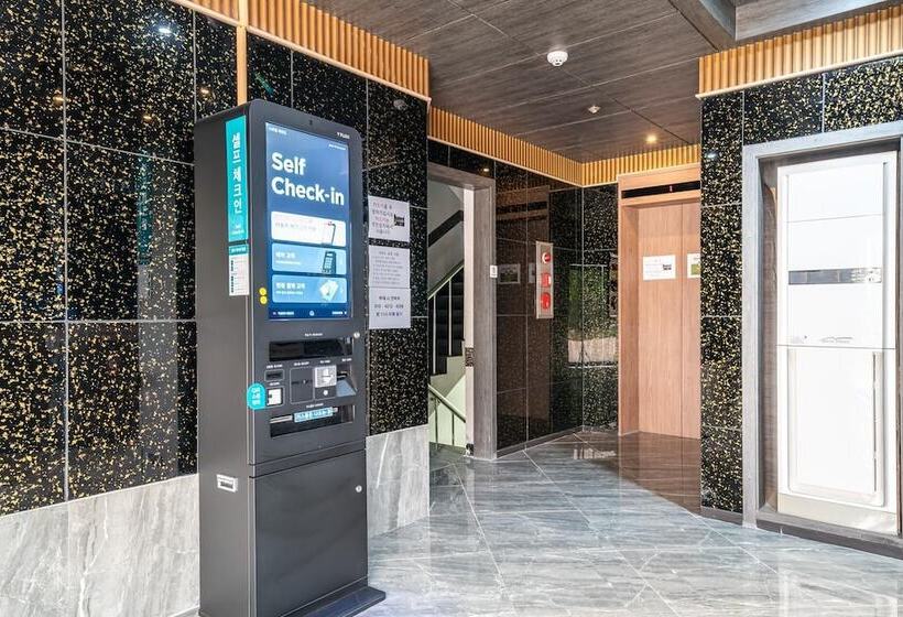 فندق على الطريق Jebudo Seuwitel