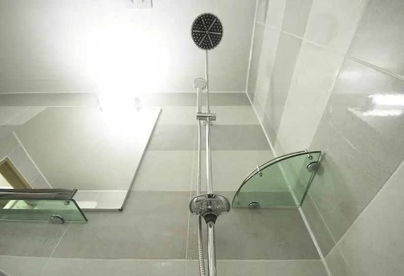 Motelli Jinju Line