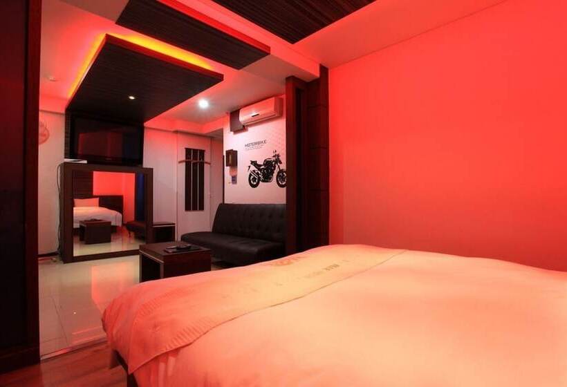 Motel Namyangju Blue Moon