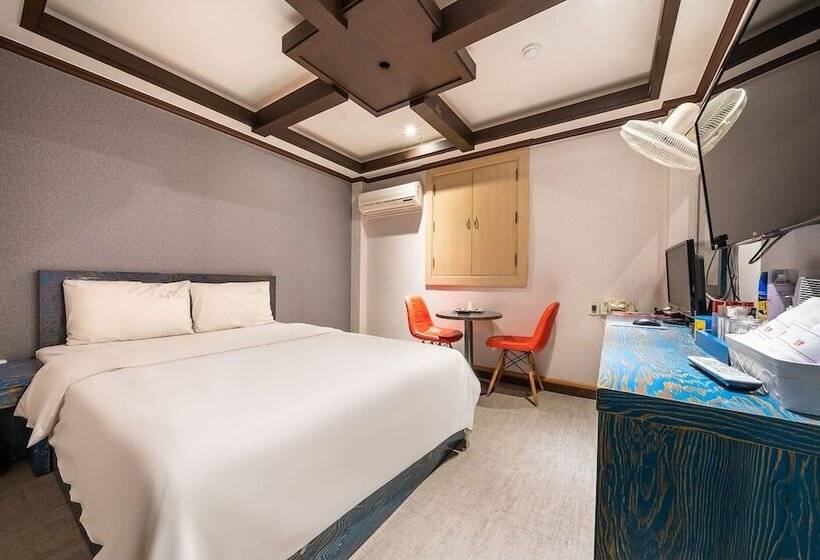 מוטל Osan The Rest