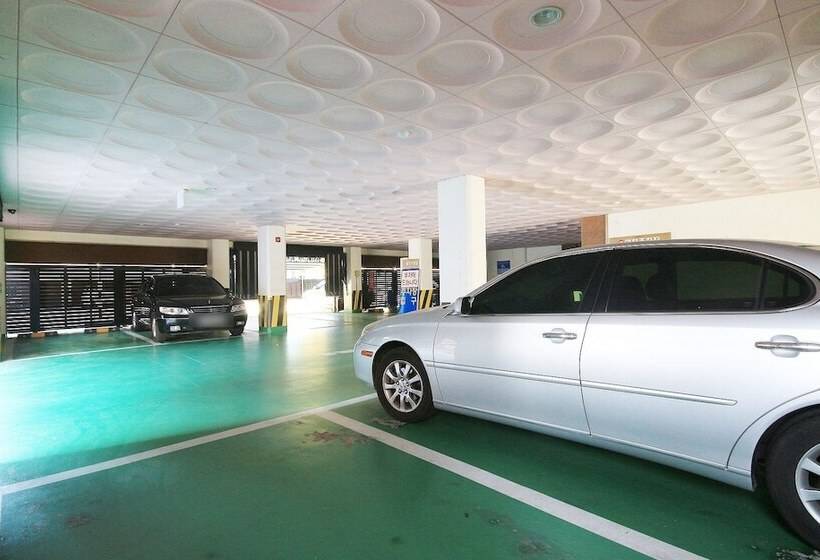 מוטל Suncheon Rubens