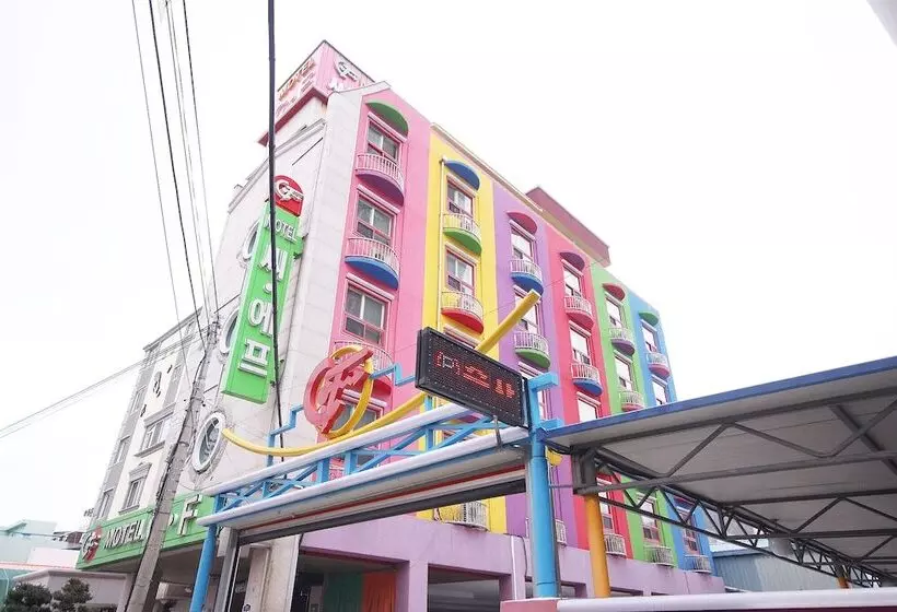 モーテル Yeosu Cf