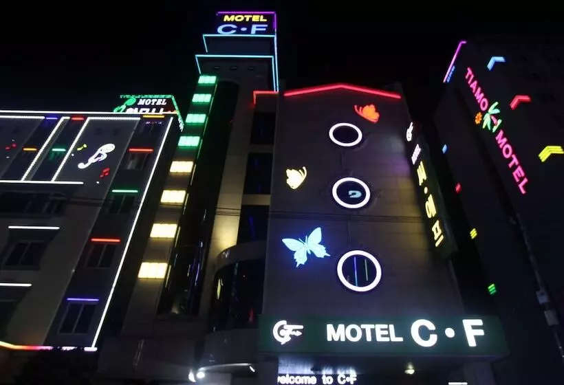 モーテル Yeosu Cf