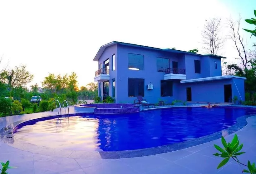 Lomakeskus The Jungle Book Corbett