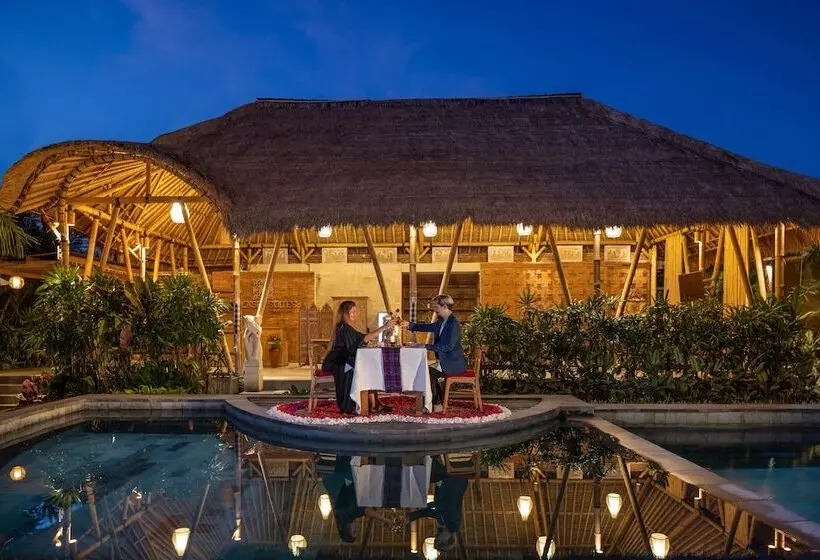 Hostelli Kailash Suite By Pramana Villas