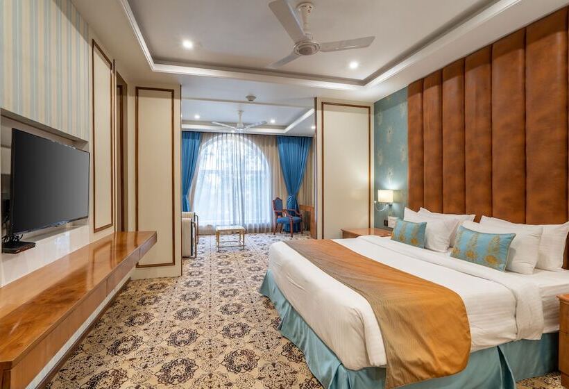 Hotel Hukam's Lalit Mahal