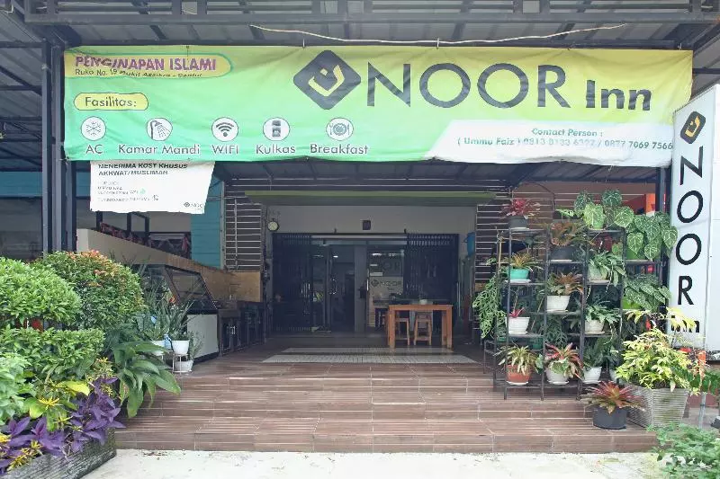 Hotelli Noor Inn Syariah By Oyo