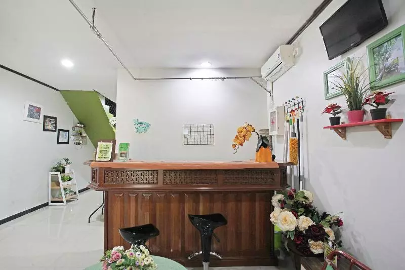 Hotelli Noor Inn Syariah By Oyo