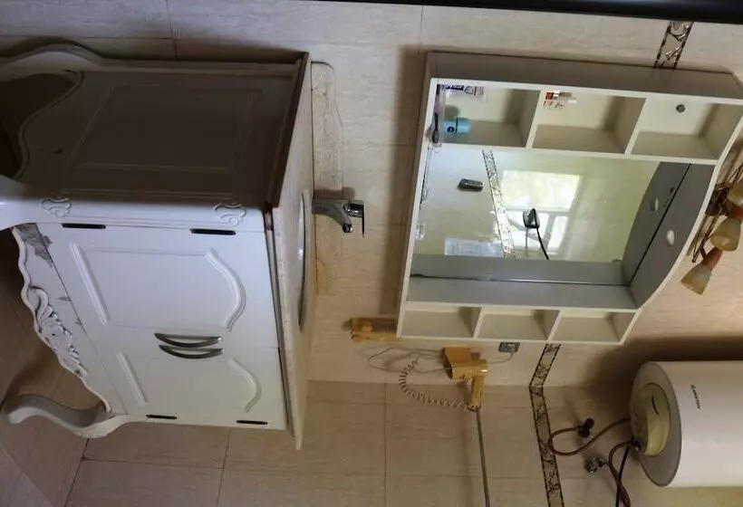 هتل Oasis International