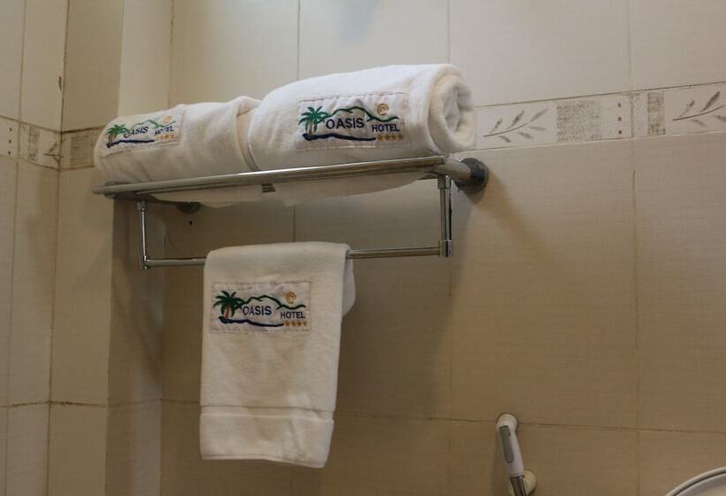 هتل Oasis International