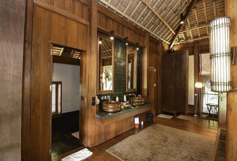 هتل One Myanmar Resort Putao