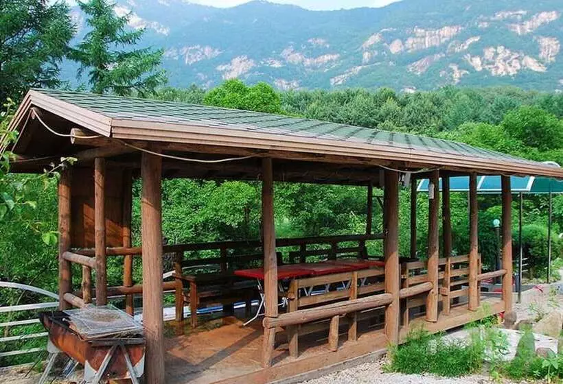 هتل Pocheon Yeohaeng Sketch Pension