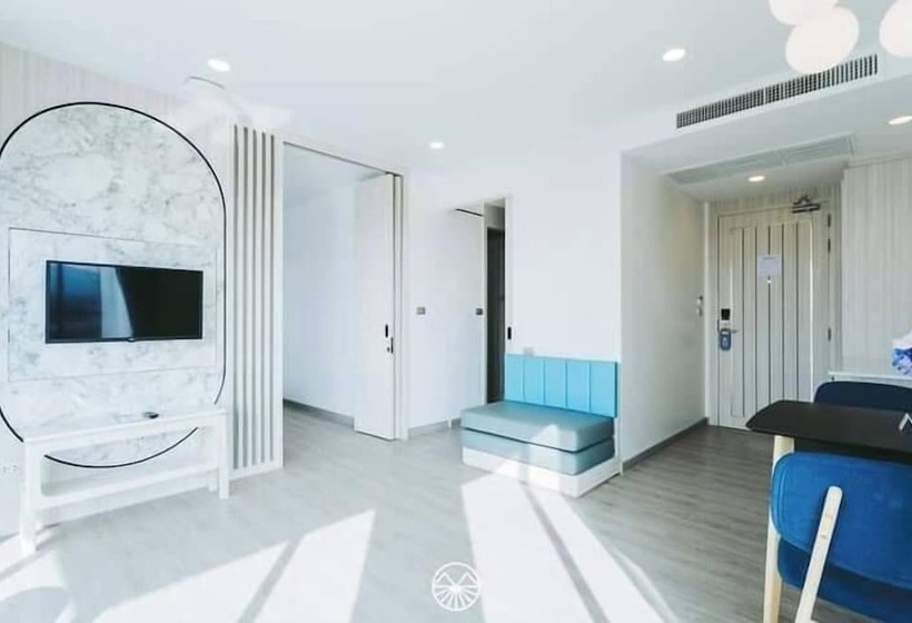 Отель Poolrada Boutique