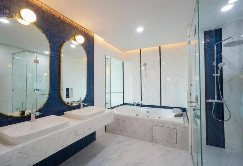 Отель Poolrada Boutique