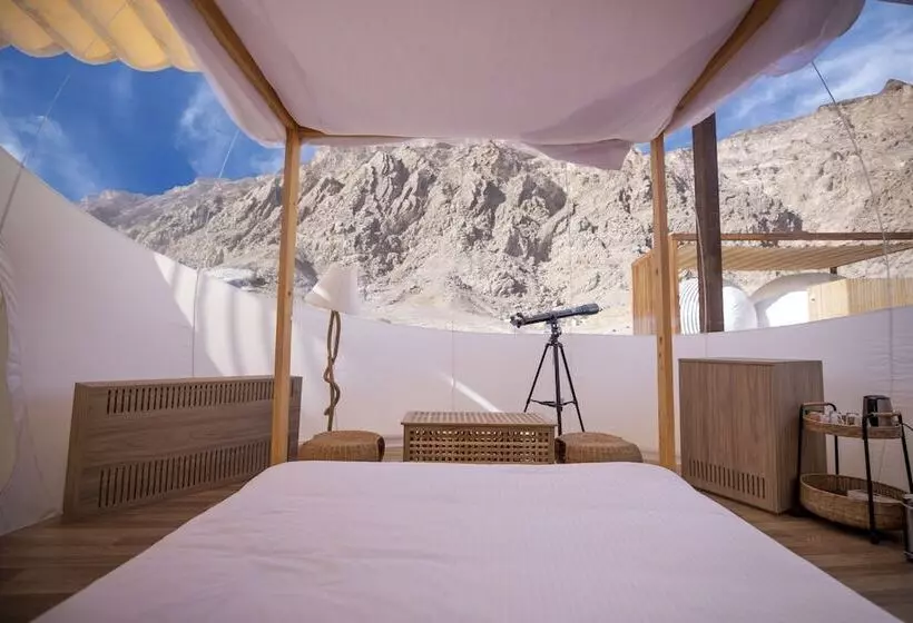 Hotelli Pura Eco Retreat Jebel Hafit Desert Park