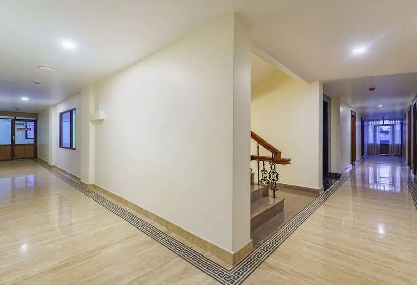 هتل Treebo Aaravi Residency, 800 Mtrs From Promenade Beach