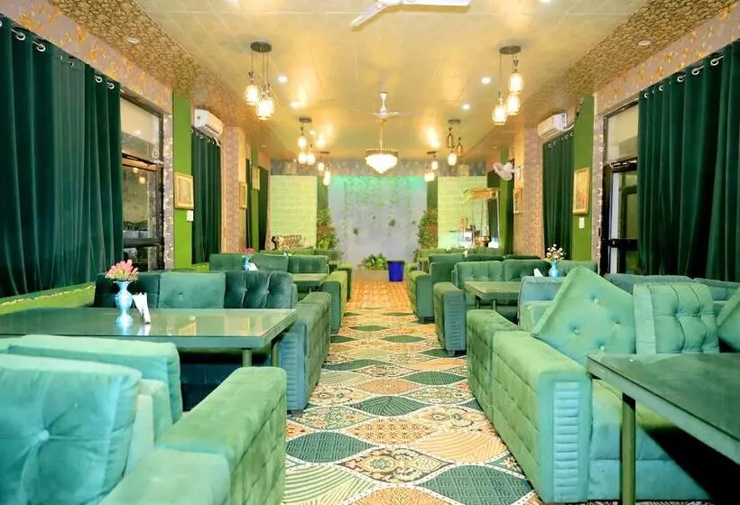 Hotelli Tulsi Garden   Near Prem Mandir Vrindavan