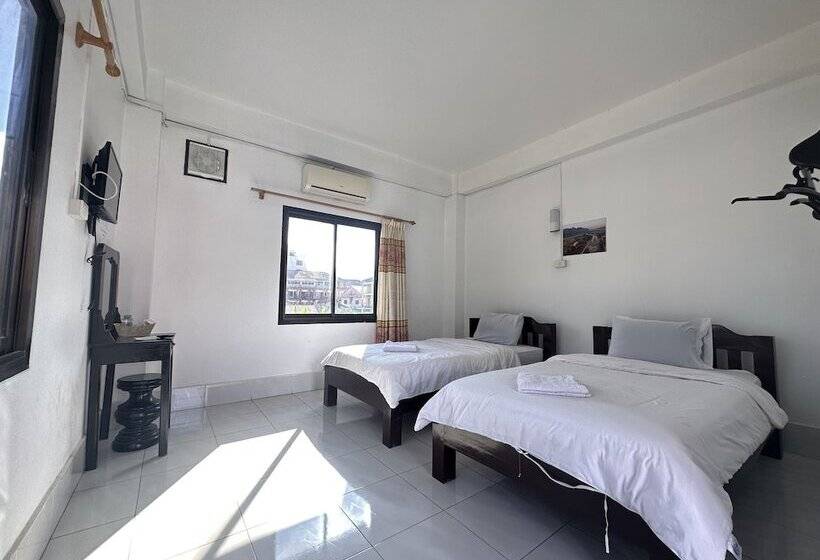 فندق Oudomsin Vangvieng