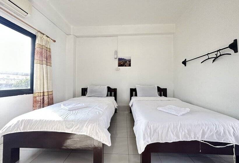 فندق Oudomsin Vangvieng