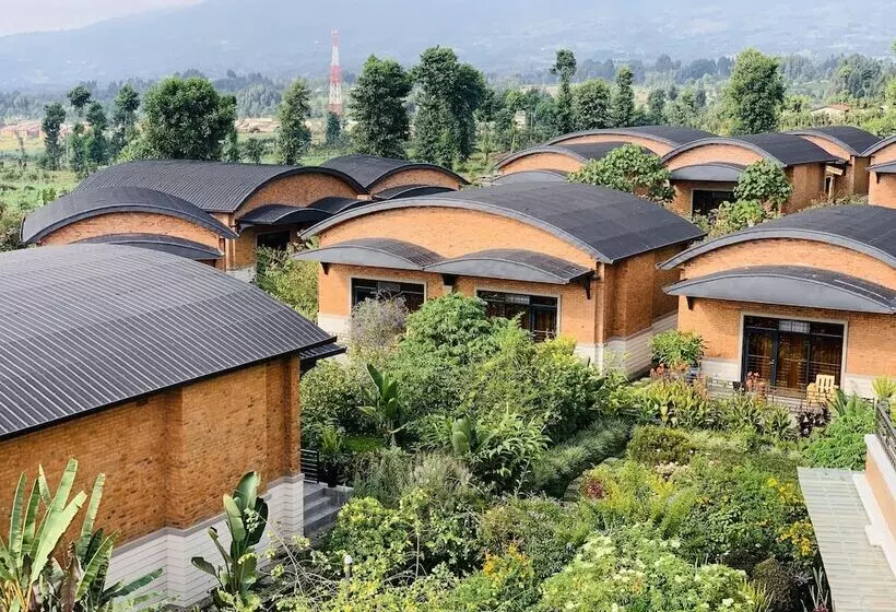 هتل Virunga Inn Resort & Spa