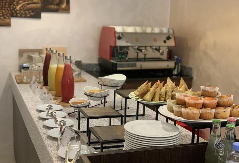 هتل Virunga Inn Resort & Spa